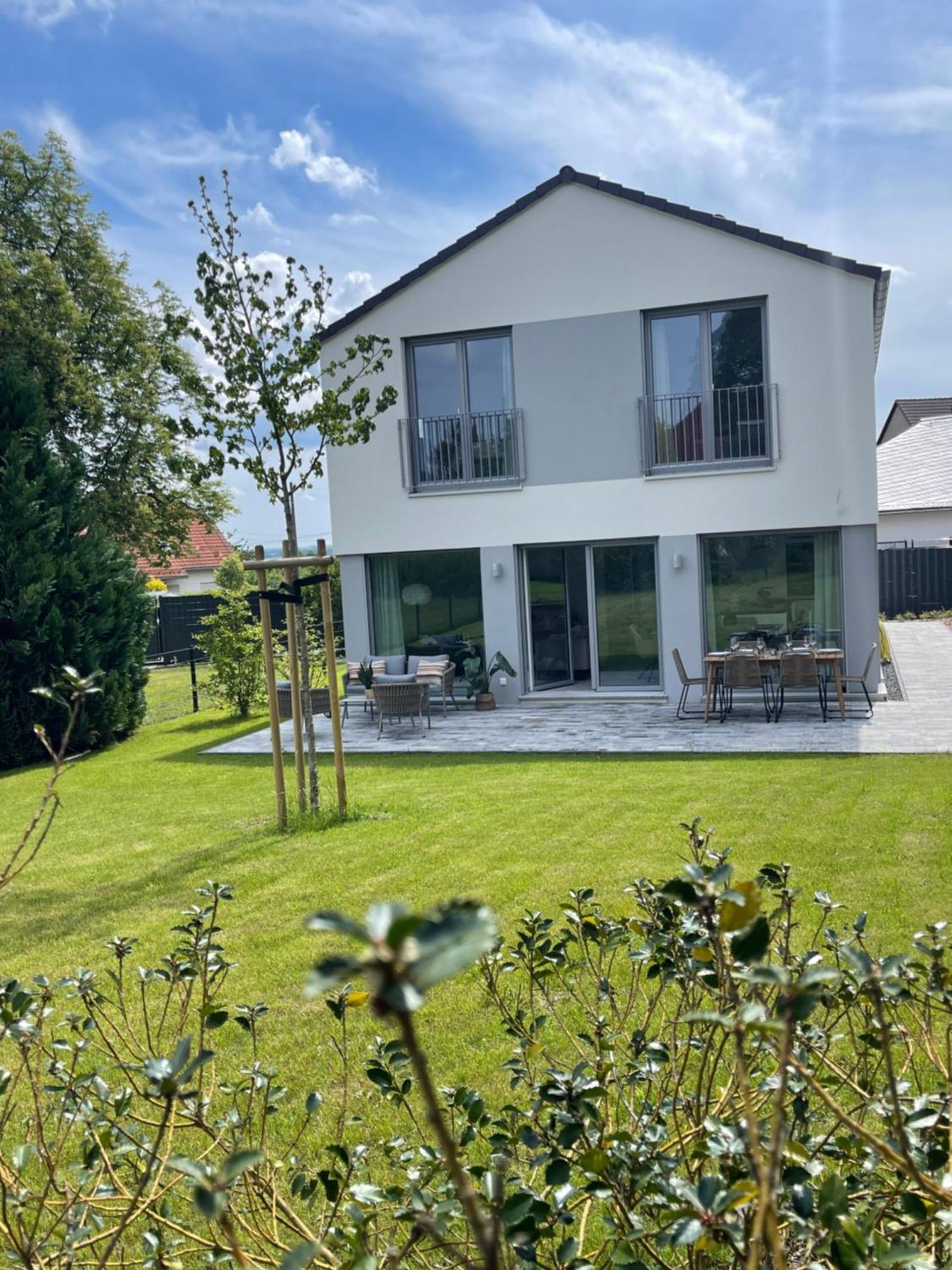 Zugzuflucht-Neues, Modernes Ferienhaus Фрайберг Екстериор снимка